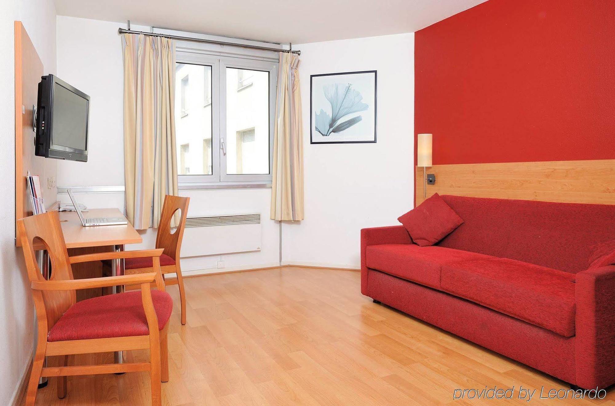Sejours & Affaires Lyon Saxe-Gambetta Aparthotel Buitenkant foto